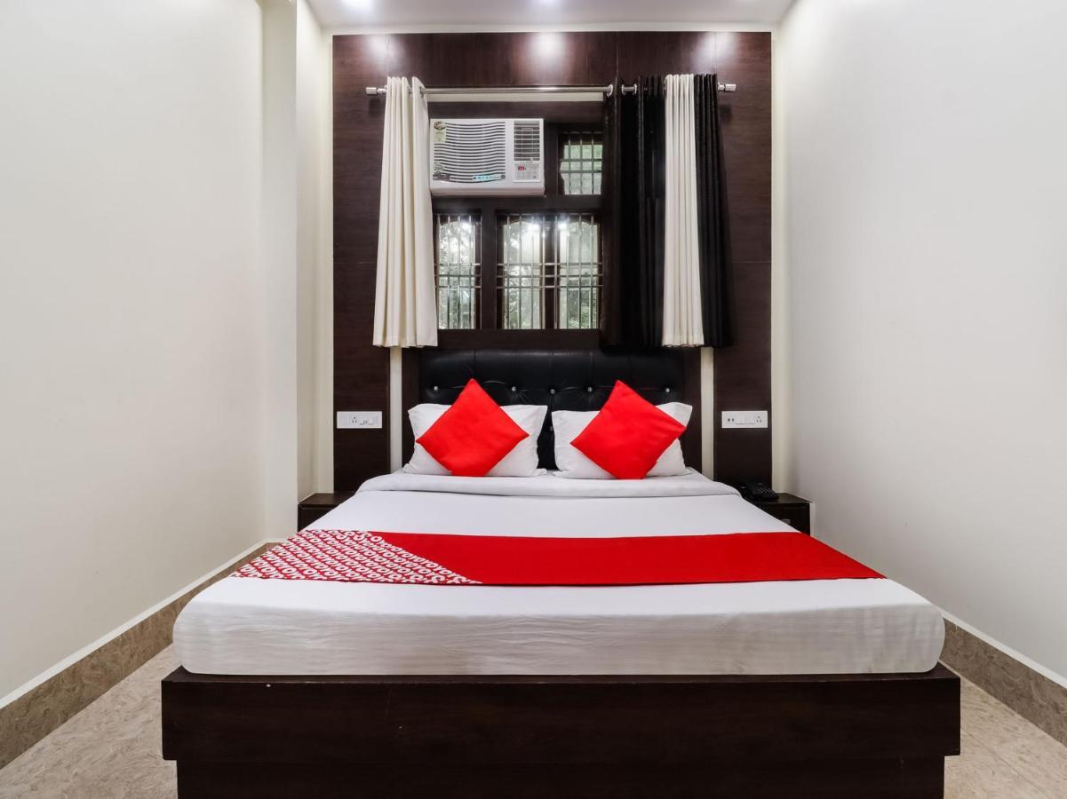 Collection O 76996 Casa Paradiso ปณชี ภายนอก รูปภาพ